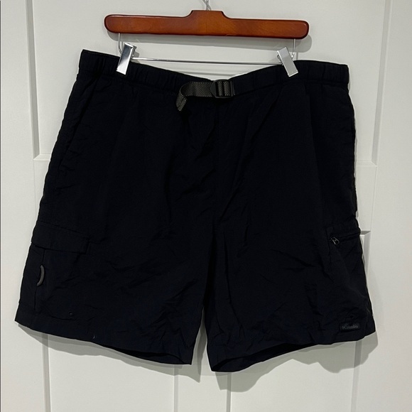 Columbia Other - Columbia Men's Cargo Shorts with Belt Sz L